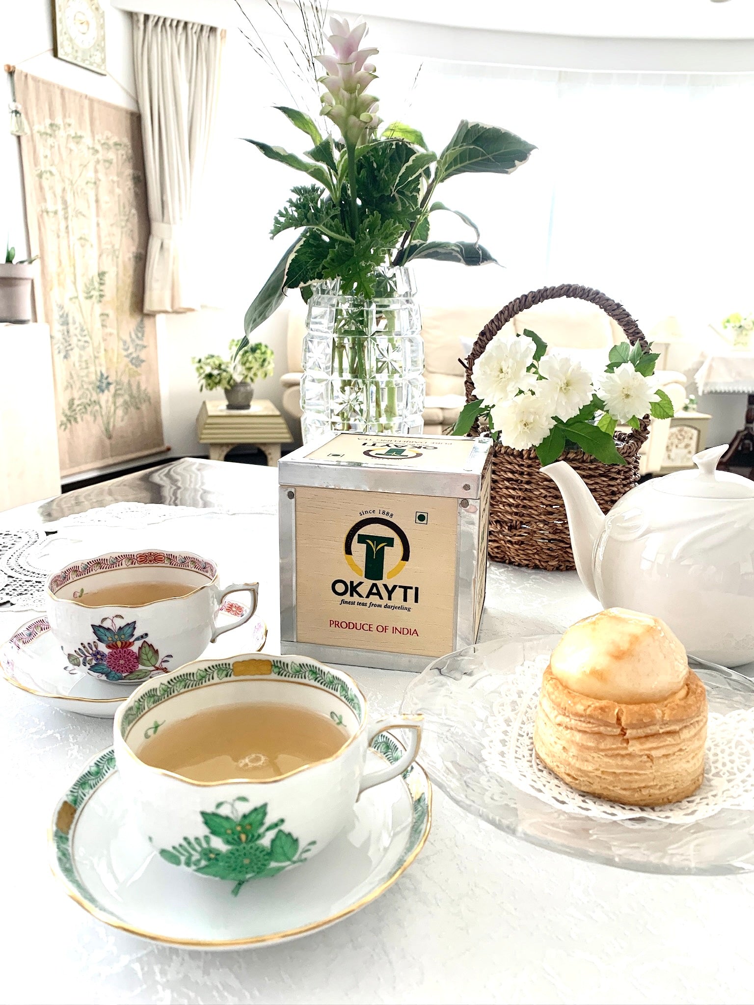 英国紅茶、高級チョコレート、ビスケット専門店 Tom and Thomas